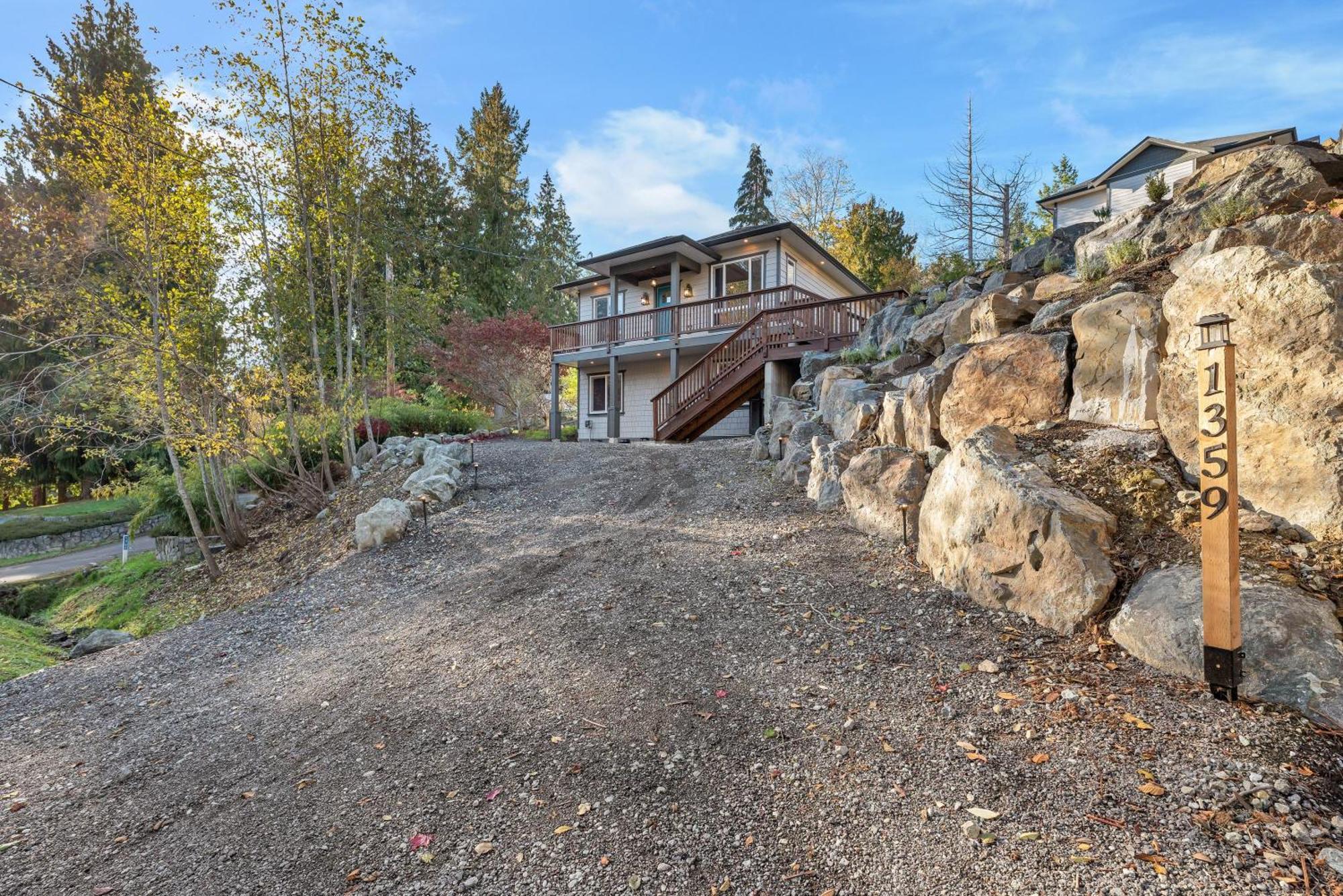 VI Cottage North Saanich Экстерьер фото
